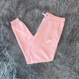 Nike Women's Small Club Fleece High Rise Jogger Sweat Pant Beyond Pink Pull On